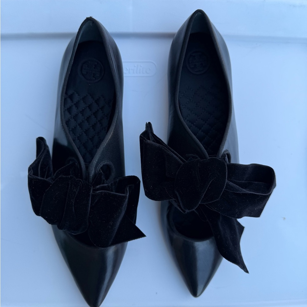 Tory Burch Black Velvet Bow Clara Flats Size 10M - Picture 3 of 7
